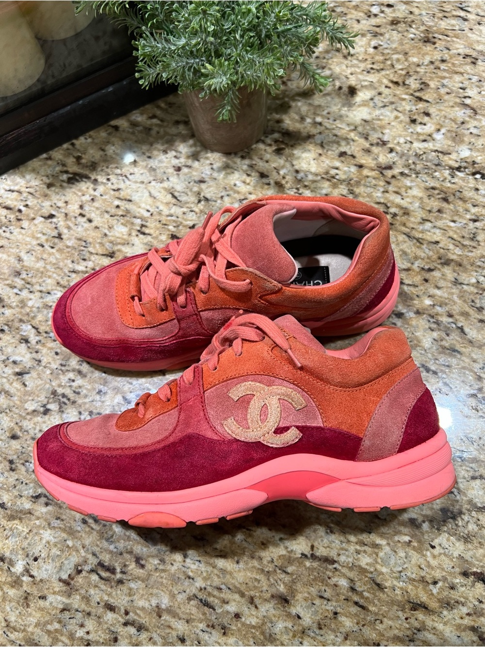 CHANEL Coral, Pink & Burgundy-like Suede CC Logo Sneakers 40
